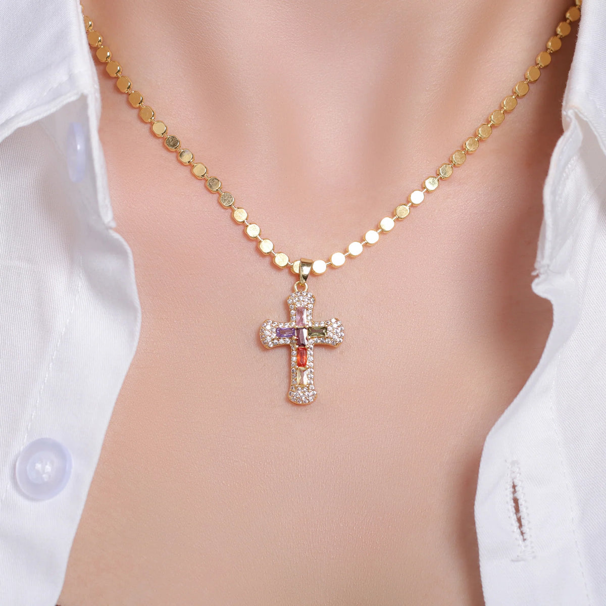 Colar Crucifixo Zircônia