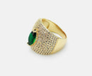 Anel Cravejado com Gota Verde