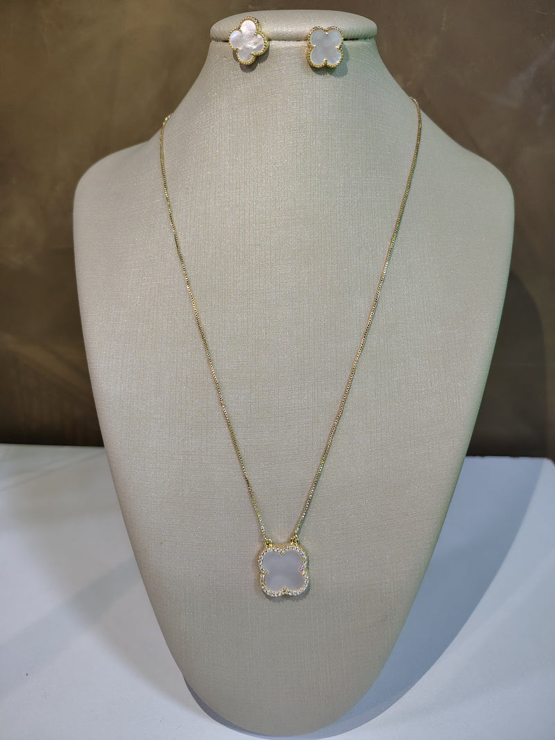 Conjunto Colar e Brinco Trevo Único