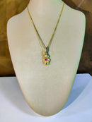 Colar Menina com Zircônias e Pedra de Coração Rosa Central